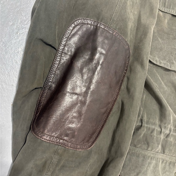 Orvis Dark Green Military Jacket with Brown Leather Details - Picture 2 of 10